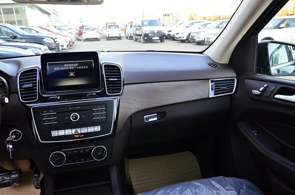 奔驰巴博斯改装限量版 85万底价优选豪轿-图8