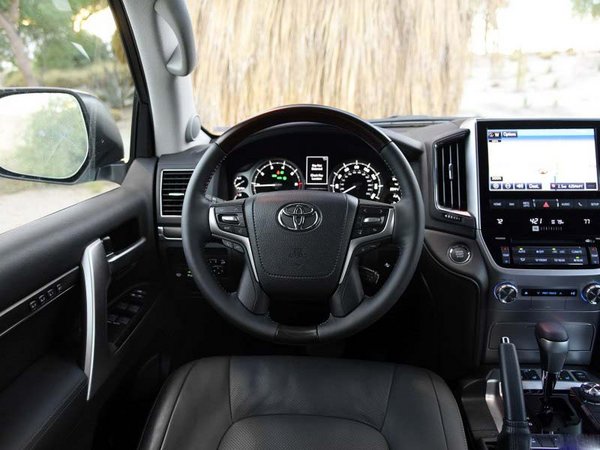 16款丰田酷路泽5700 百看不厌降价更疯狂-图4