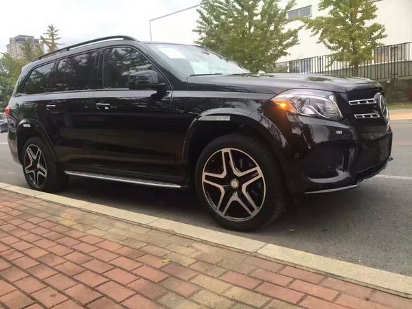 年底大促銷奔馳GLS450現(xiàn)車 17款加版價格-圖3