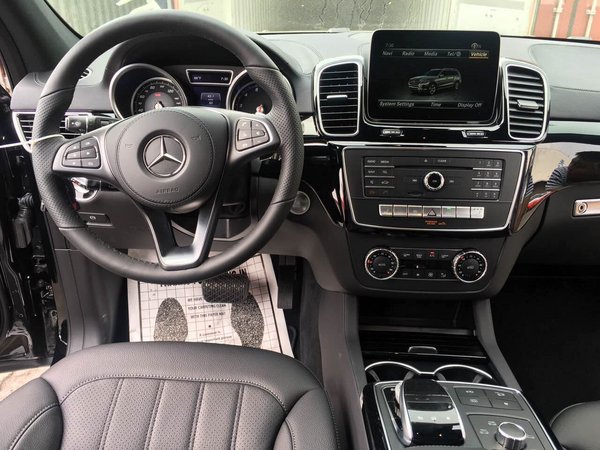 2017款奔馳GLS450現(xiàn)車 時尚奔馳高調(diào)降價-圖4