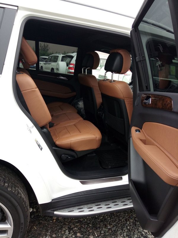 17款奔馳GLS450現(xiàn)車 奔馳行情新價(jià)格揭露-圖6