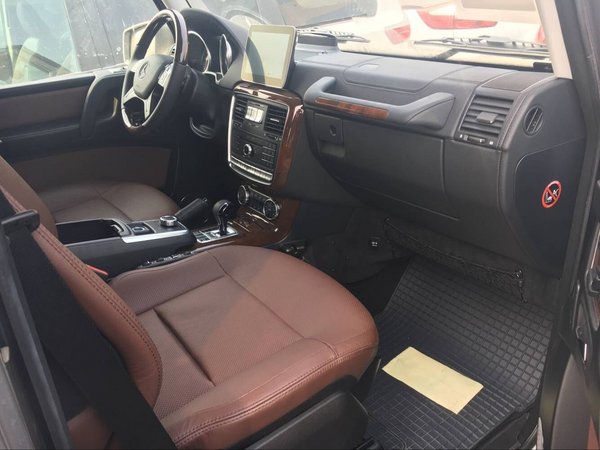 奔驰G500现车 动力澎湃越野藐视一切挑衅-图4