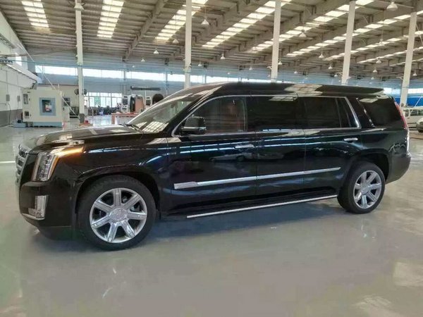 凱迪拉克總統(tǒng)一號現(xiàn)車 奢華內飾首次曝光-圖3