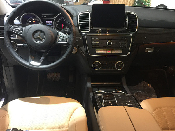 2017款奔馳GLS450再次爆降 全地形越野-圖4