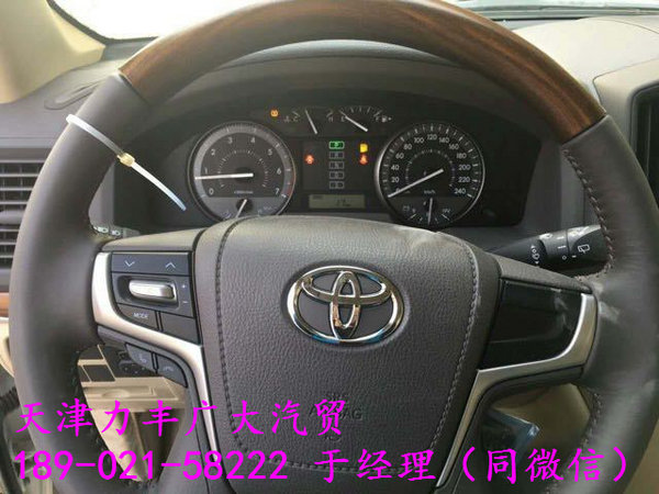 2017款丰田酷路泽4000 新V6丐版亮点细节-图4