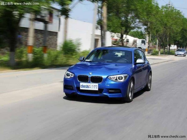 银川购BMW 1系 首付7万元买纯进口轿车_宝马