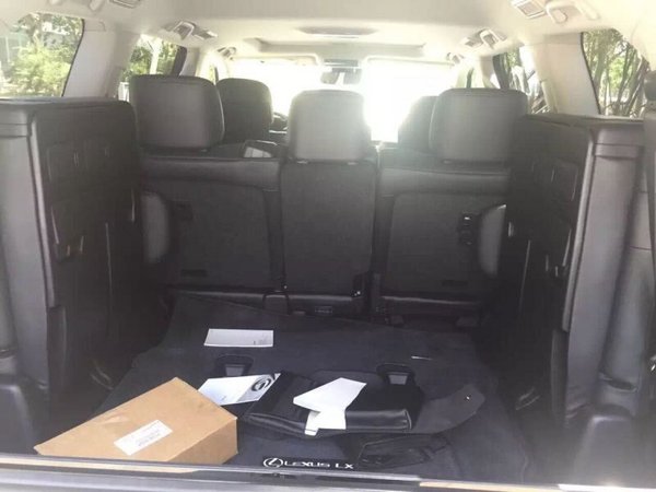 雷克萨斯LX570中东/加版 2016款畅销SUV-图7