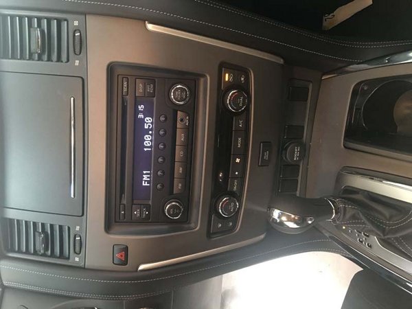 2017款途樂XE4.0L現(xiàn)車 V6八座只要59.8萬-圖6