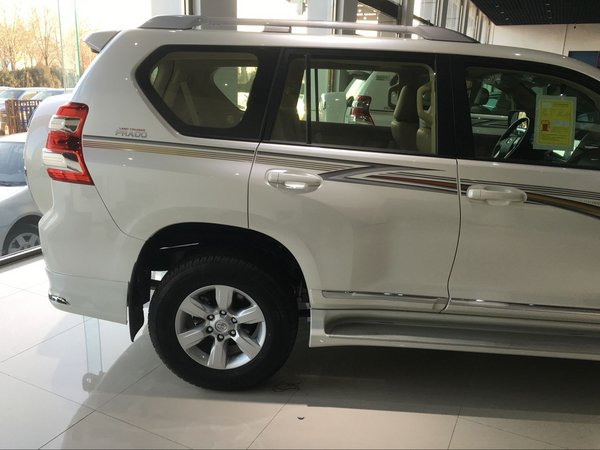豐田霸道2700 一款相當不錯的城市型SUV-圖3