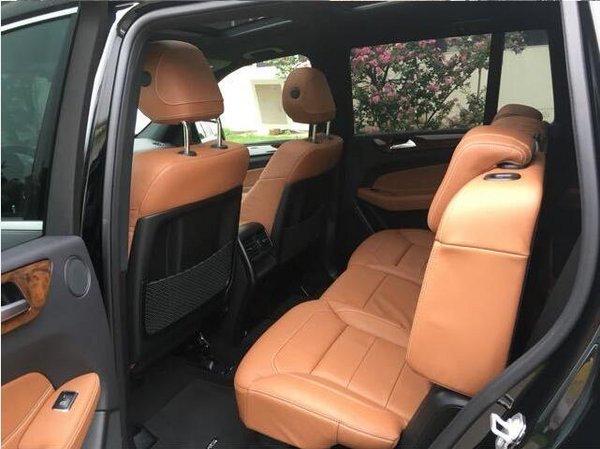 17款奔驰GLS450价格 天津港低价现车售-图6