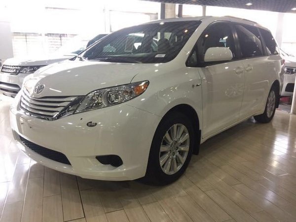 2017款加版豐田塞納四驅(qū)LE現(xiàn)車 廠家特供-圖1