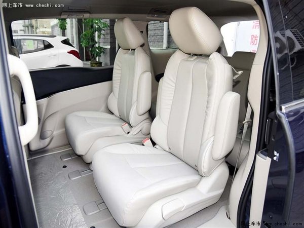 别克GL8优质商务车  优惠9万享舒适内舱-图10