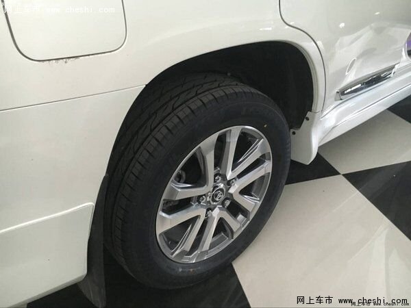 16豐田酷路澤4000 五一瘋狂降價(jià)56.8萬起-圖4