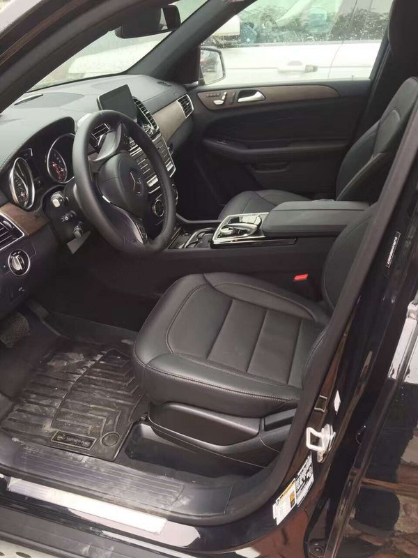 17款奔驰GLS450现车让利全国底价曝光-图6