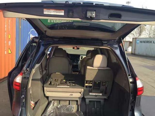 17款丰田塞纳3.5L 两驱四驱高中低配现车-图8