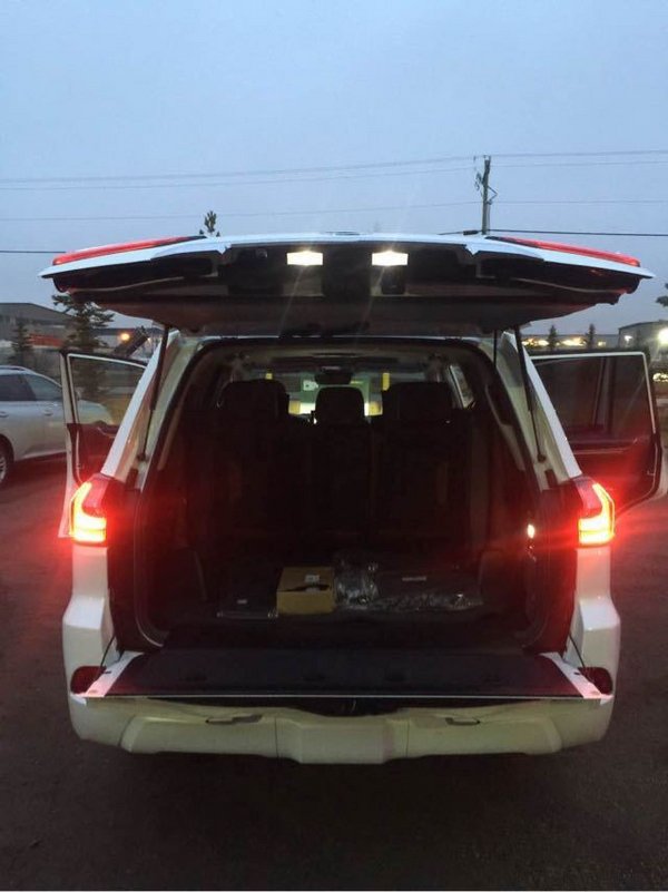 2017款雷克薩斯LX570 八座頂配越野156萬-圖7