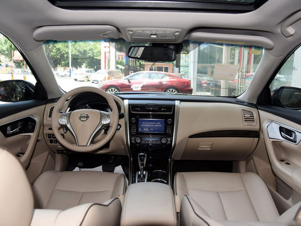 日產(chǎn)天籟限時(shí)優(yōu)惠高達(dá)1.6萬 現(xiàn)車熱銷中-圖3