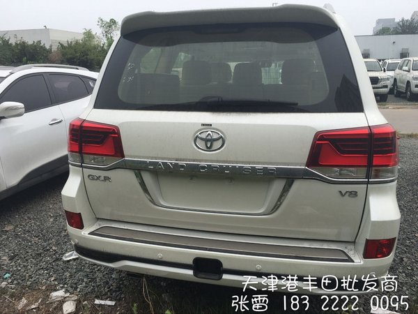 16款丰田酷路泽4600GXR 造型精致惹关注-图3