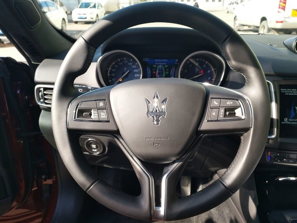 玛莎拉蒂莱凡特 豪门的选择新款SUV解析-图8