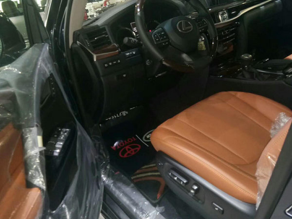 17款雷克萨斯LX570 中东顶配尊贵的象征-图6