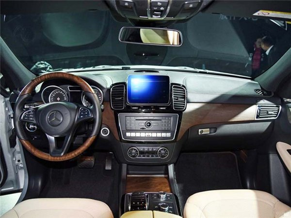 17奔馳GLS450今日爆料 首批現(xiàn)車低價(jià)購-圖10