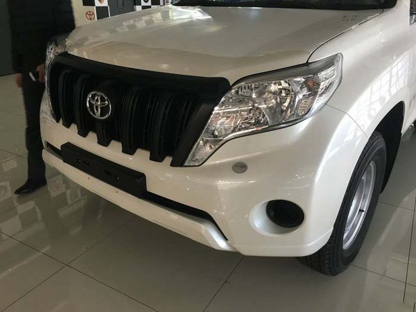 16款豐田霸道2700丐版 現(xiàn)車(chē)行情價(jià)格35萬(wàn)-圖2