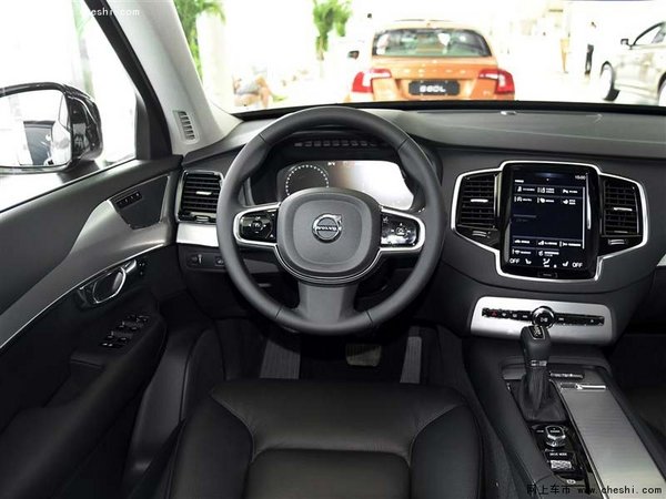 2016款沃尔沃XC90 顶级简单硬朗驾驶乐趣-图6