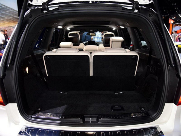 17款奔驰GLS63AMG 全尺寸越野车市最低价-图7