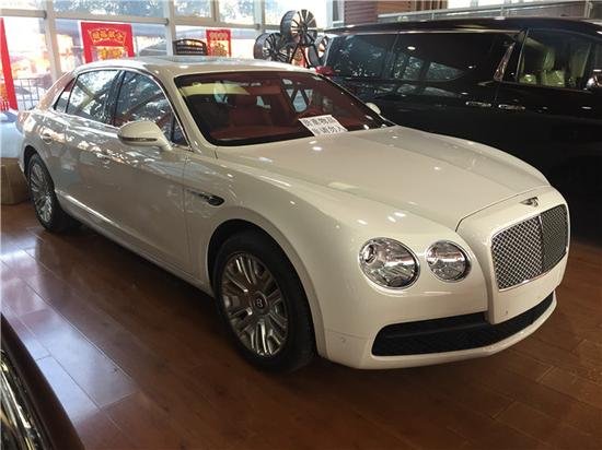 2017款宾利飞驰4.0TV8 最便宜价格235万-图2