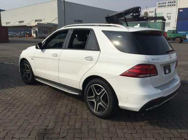 17款奔驰GLE400现车报价 大量促销现车售-图2