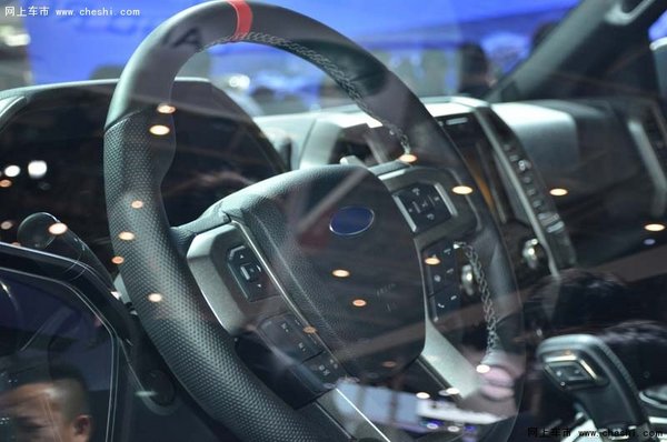 17款福特猛禽F150現(xiàn)車 登陸自貿(mào)勁爆來襲-圖8