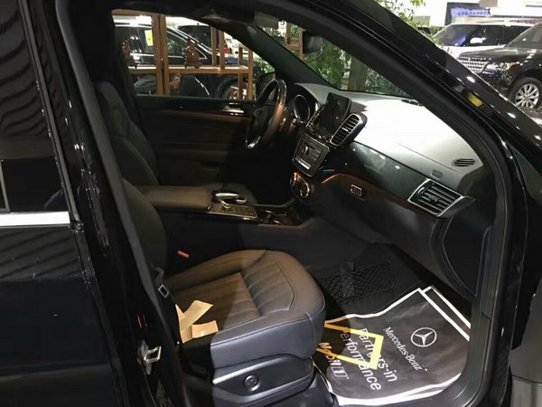 17款奔馳GLS450天津現(xiàn)車 速降全港賣爆啦-圖7