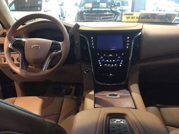 17凯迪拉克凯雷德铂金四驱 最新行情介绍-图4