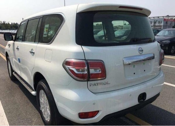 17款尼桑途樂5.6L現(xiàn)車 LE版原廠真皮后娛-圖8