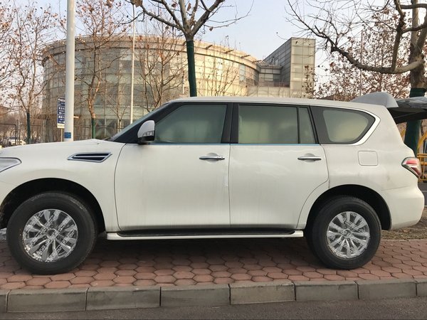 2017款尼桑途樂Y62 4.0XE版配置最低價(jià)-圖4