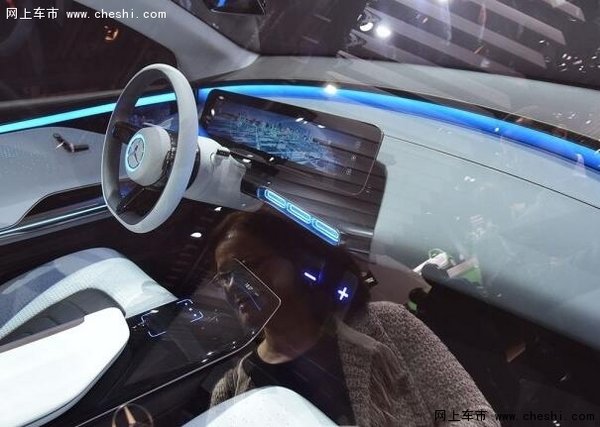 纯电动SUV 奔驰新概念车广州车展亮相-图3