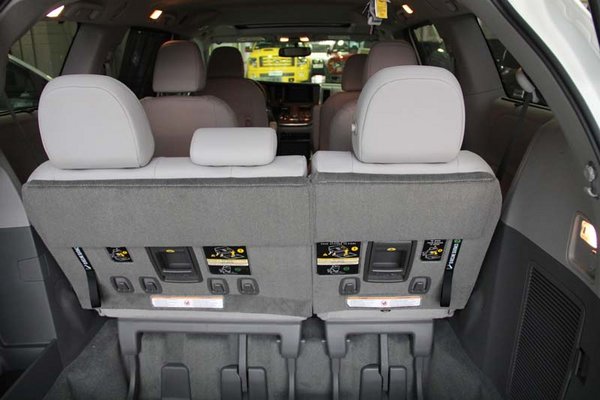 16款丰田塞纳3.5L代理 商务房车最新价格-图9
