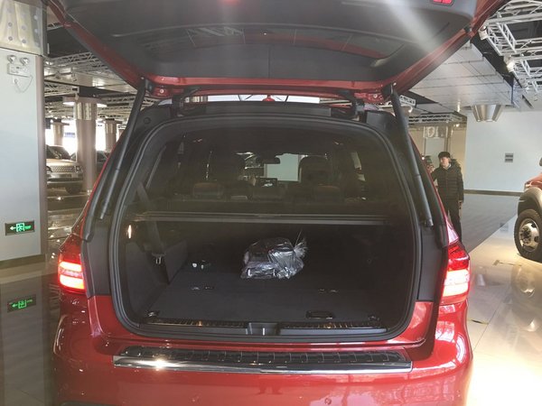 2017款奔馳GLS63現(xiàn)車 V8雙渦輪增壓巨惠-圖10