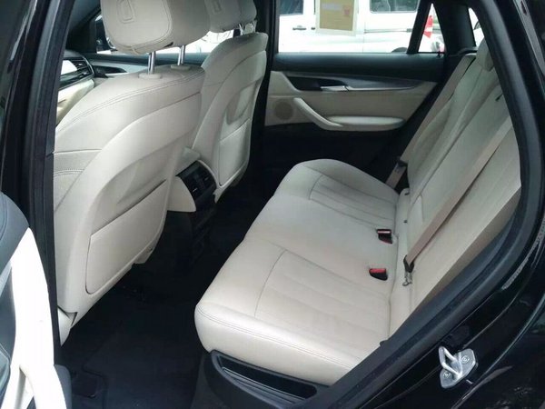 2016款宝马X6M豪华版 低降现车月初特惠-图6
