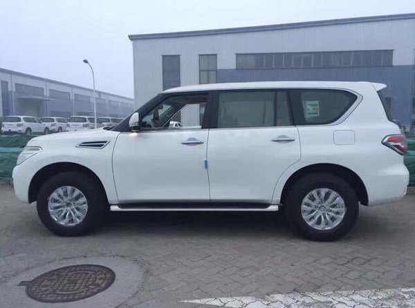17款日產(chǎn)尼桑途樂4.0降價(jià) 進(jìn)口現(xiàn)車配置-圖2