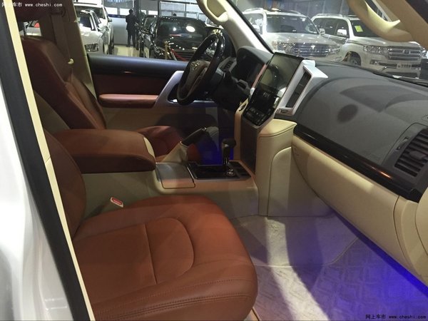豐田酷路澤4000直降2萬 高配現(xiàn)車品質(zhì)優(yōu)-圖9