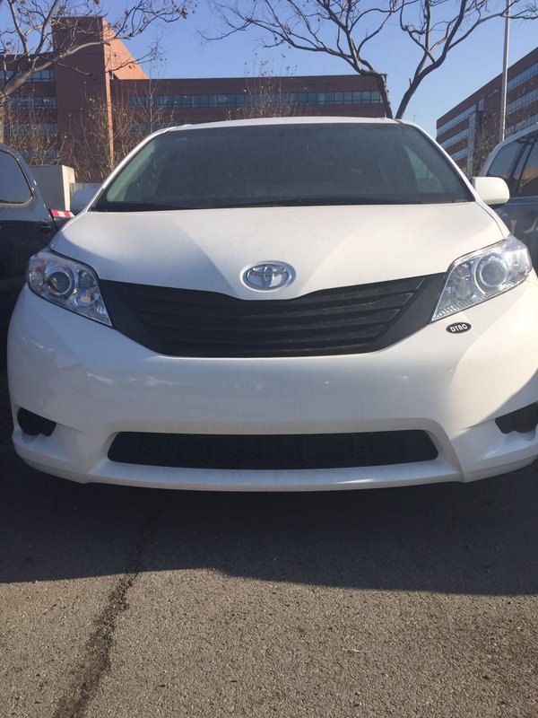 17款丰田塞纳情人节特惠 丰田塞纳报价-图1