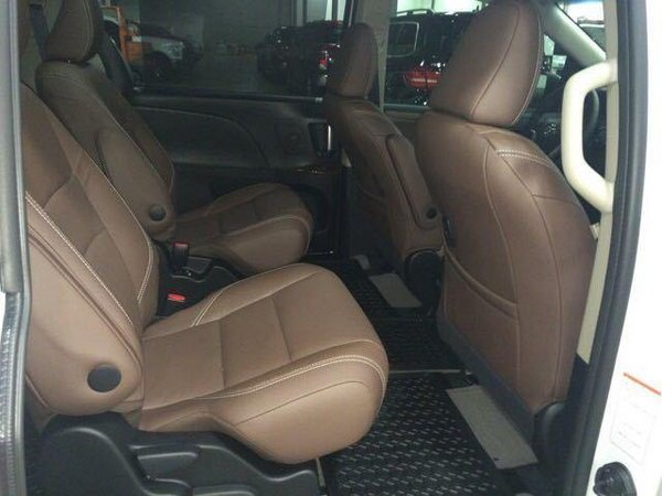 2017款豐田塞納八速MPV 新塞納最低價格-圖8