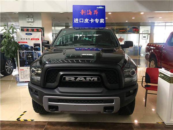 17道奇公羊1500 专业解读叛逆者顶配皮卡-图1