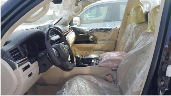 16款雷克萨斯LX570现车最新报价 颜色齐-图4