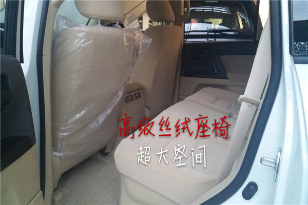 16款豐田酷路澤4000現(xiàn)車 丐版改裝對比圖-圖6