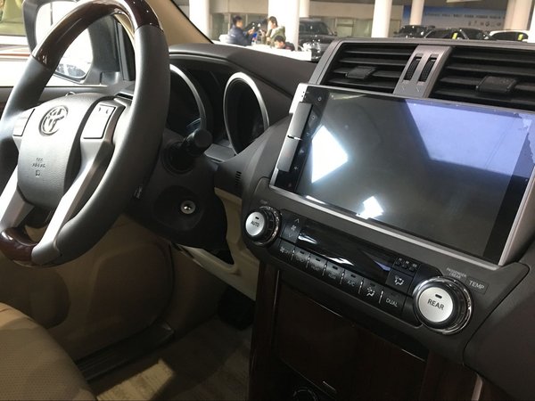 豐田霸道2700 一款相當不錯的城市型SUV-圖5