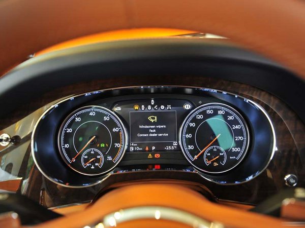 17款宾利添越降底价 霸气奢华SUV猛爆料-图5