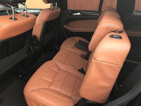 2018款奔驰GLS450 豪华舒适越野性能强大-图9