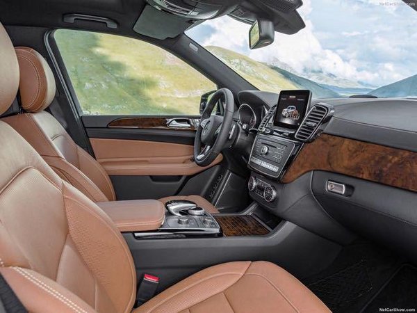 2017款奔驰GLS450现车 奢享人生豪车伴驾-图6